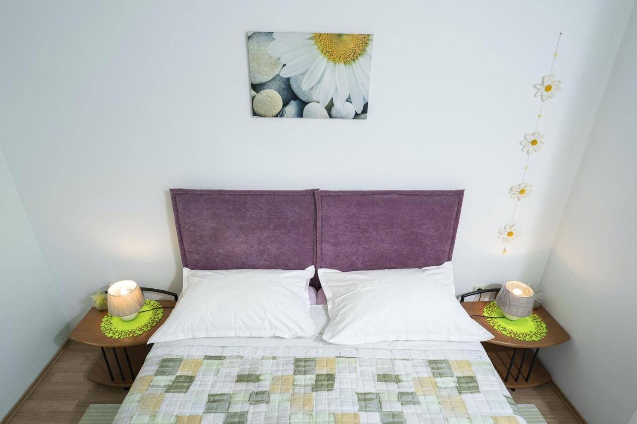 Apartments Zlata Stari Grad  Bagian luar foto