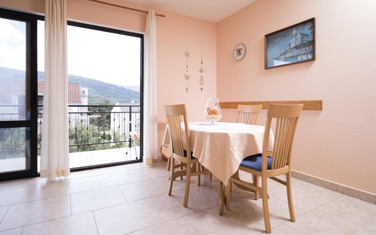 Apartments Zlata Stari Grad  Bagian luar foto